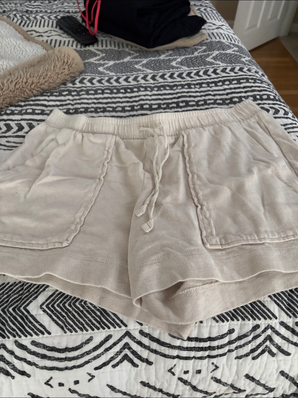 Sonoma Cream Lightweight Linen-Blend Shorts